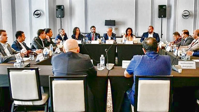 مشاورات الأسرى بالأردن.. الحكومة اليمنية والحوثي في جولة جديدة